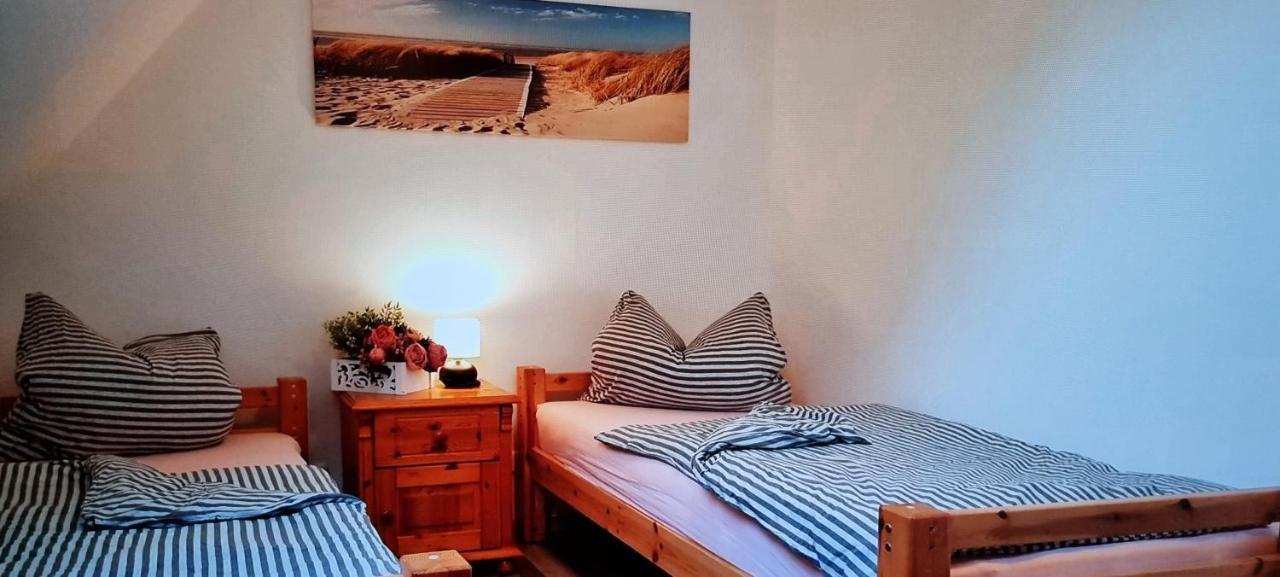 Thiedes Hus Apartment Хайлигенхафен Екстериор снимка